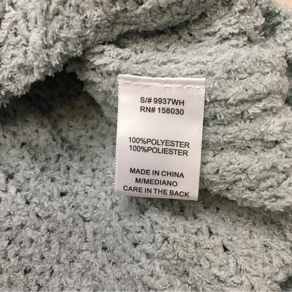 NWT Love Tree Soft Knit Cropped Hooded Sweater Size Medium - Picture 5 of 8